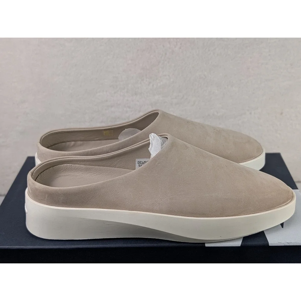 Wolf & Shepherd Cruise Mule Warm Grey Nubuck Leather Men 8.5 MFT-0110-022-D085